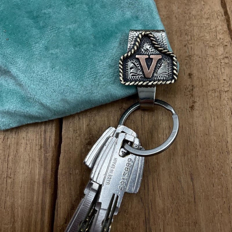🤠Handmade Metal A-Z Initial Key Chain Clip