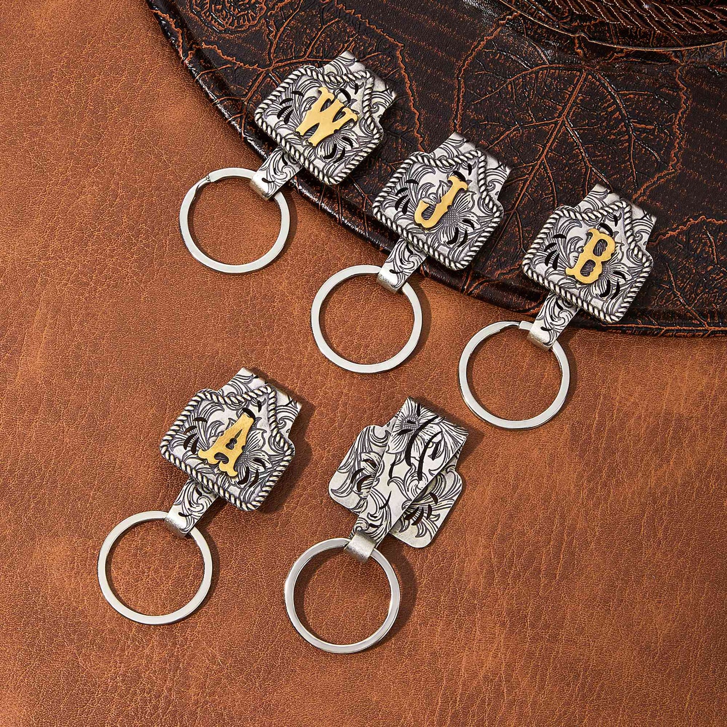 🤠Handmade Metal A-Z Initial Key Chain Clip